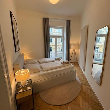 Premium Apartment In Altstadtnaehe Graz Exteriör bild