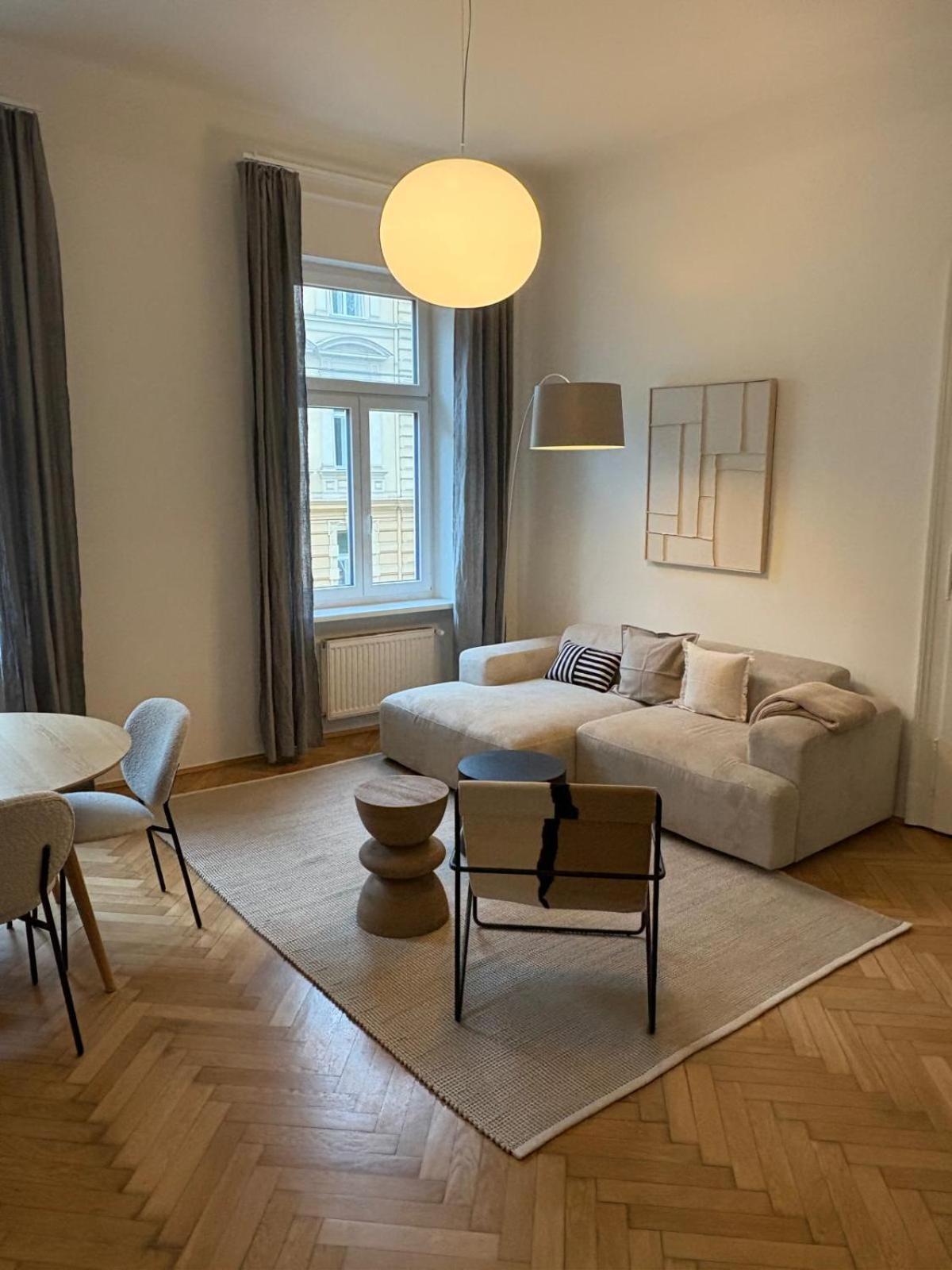 Premium Apartment In Altstadtnaehe Graz Exteriör bild